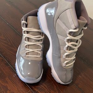 Jordan cool gray 11s. Size 12.
